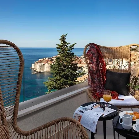 7br Infinity Pool View Of The Old Town- What'app - 0034-658-266-820 - For Reservations!